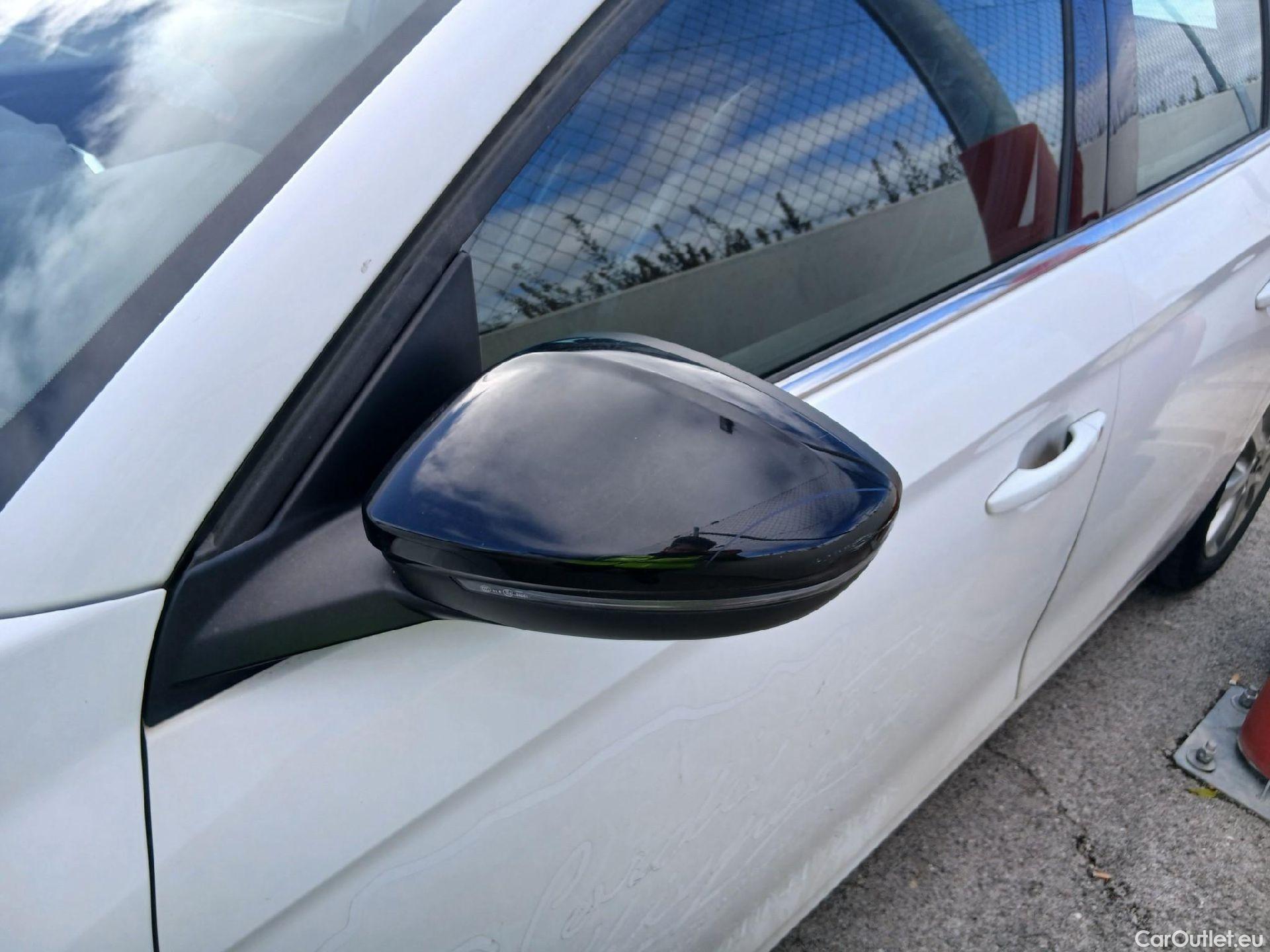  Opel  Corsa OPEL  / 2019 / 5P / berlina con portón 1.2T XHL 74kW (100CV) Elegance (CX) #29