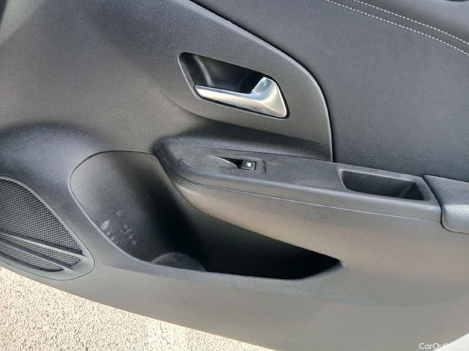  Opel  Corsa OPEL  / 2019 / 5P / berlina con portón 1.2T XHL 74kW (100CV) Elegance (CX) #8