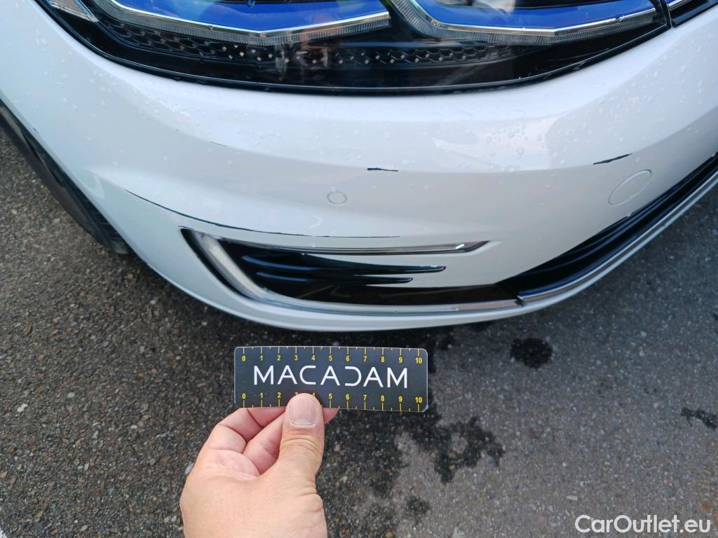  Volkswagen  Golf  VOLKSWAGEN / 2016 / 5P / berlina con portón e-ePower 110 kW (136CV) #6