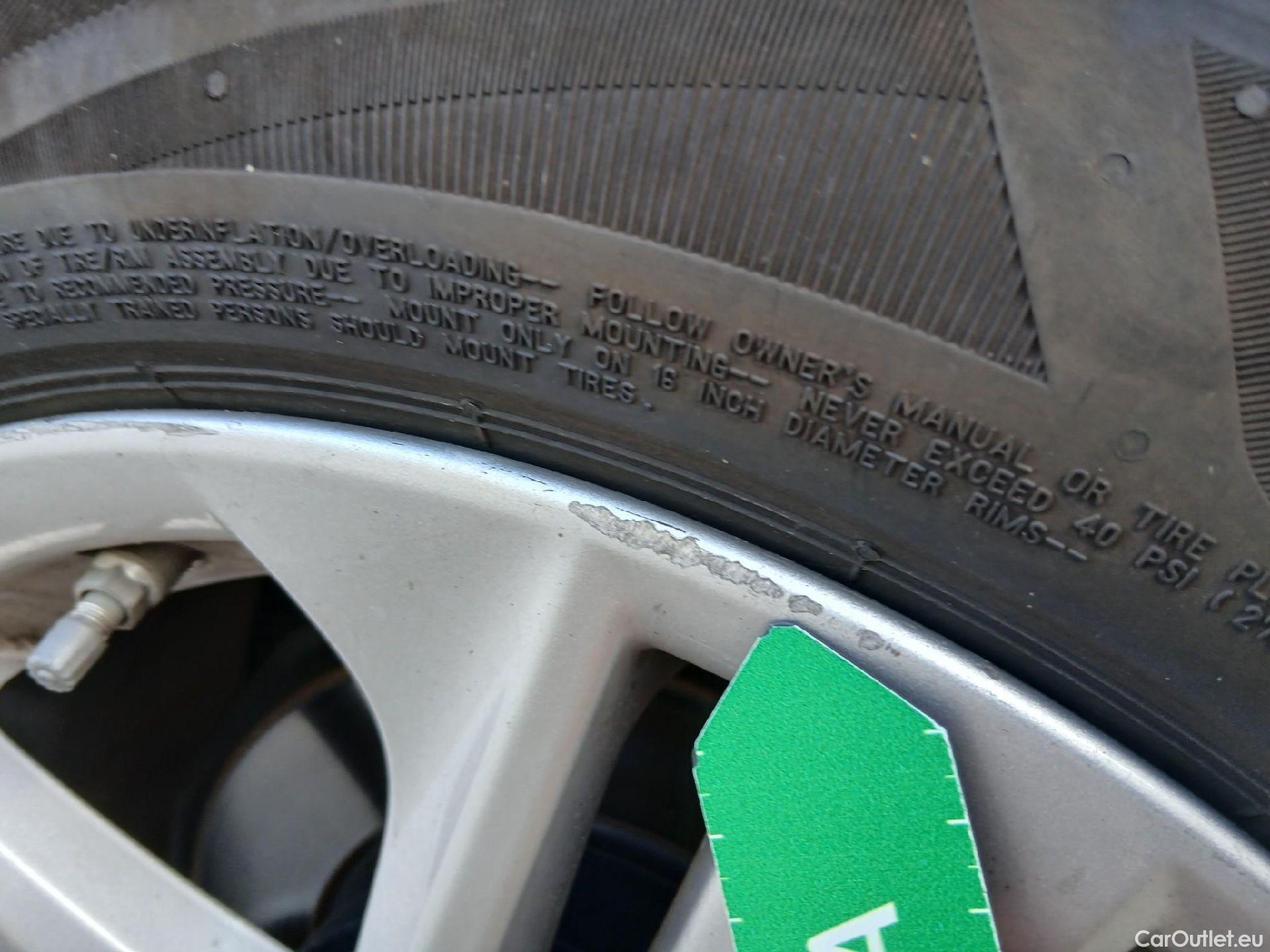  Toyota  Corolla TOYOTA  / 2019 / 5P / berlina con portón 1.8 125H BUSINESS PLUS E-CVT #50