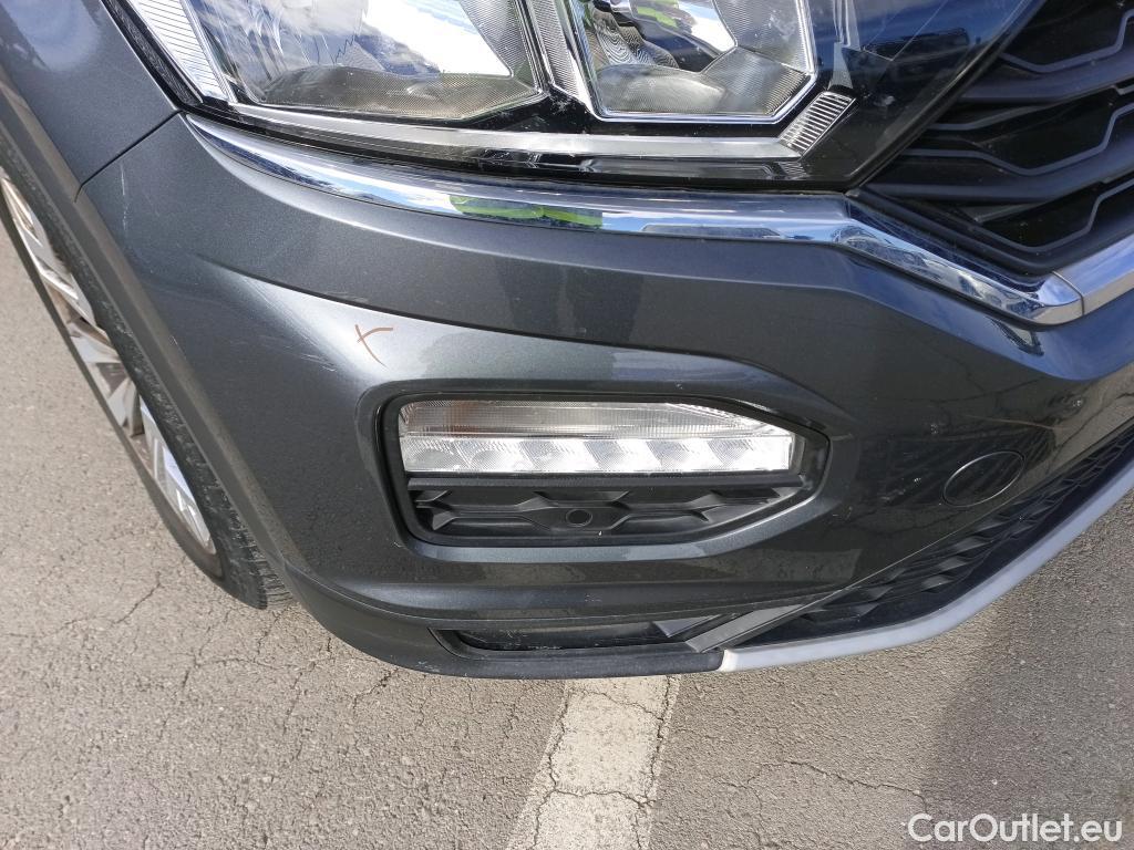  Volkswagen  T-ROC VOLKSWAGEN  / 2017 / 5P / todoterreno Advance 2.0 TDI 110kW (150CV) DSG (AC2) #26