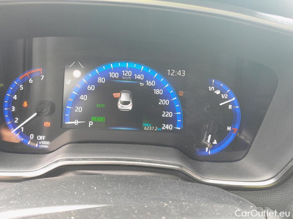  Toyota  Corolla TOYOTA  1.8 125H ACTIVE TECH E-CVT #16