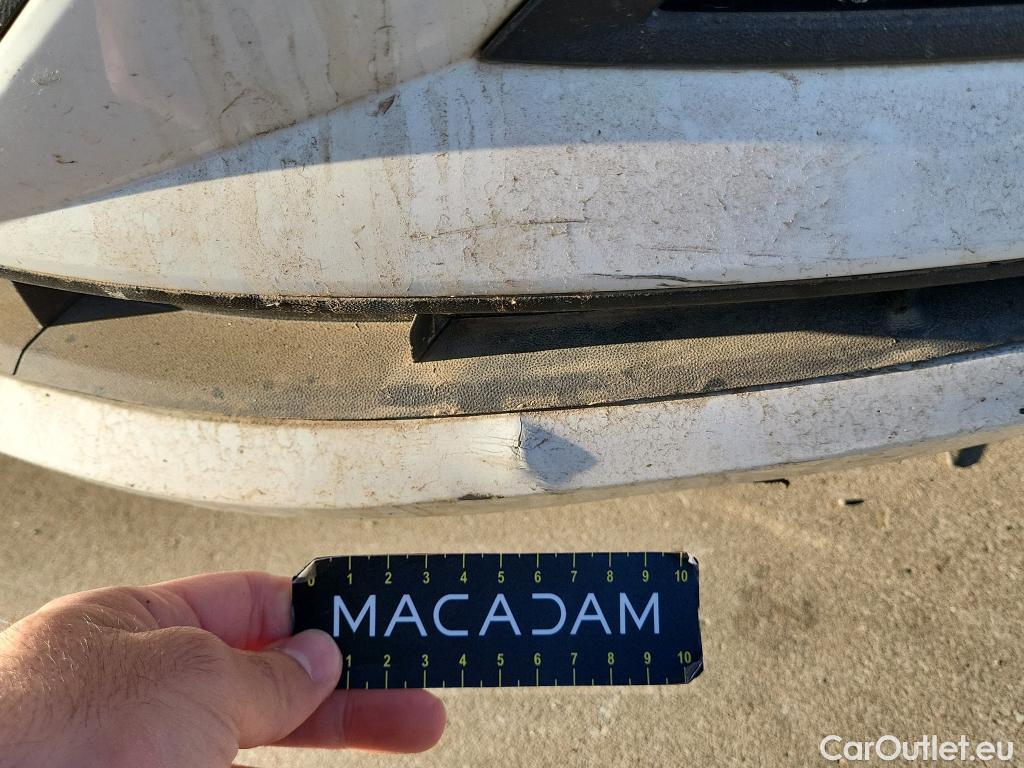  Volkswagen  Polo VOLKSWAGEN  / 2017 / 5P / berlina con portón Edition 1.0 59kW (80CV) #4