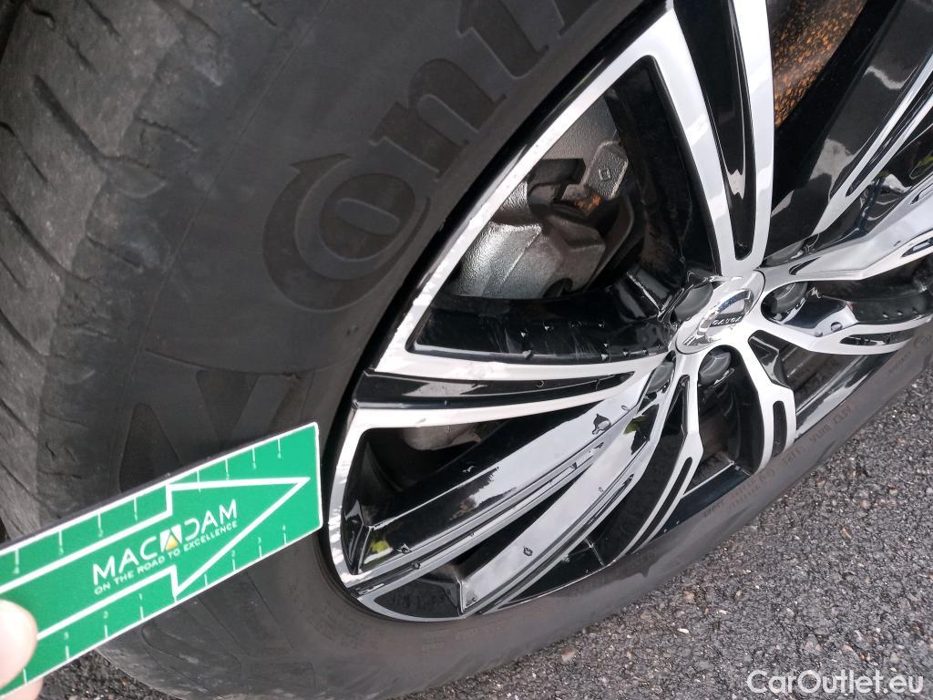  Volvo  XC60 VOLVO  / 2017 / 5P / todoterreno 2.0 T6 AWD Recharge Inscription Auto #5