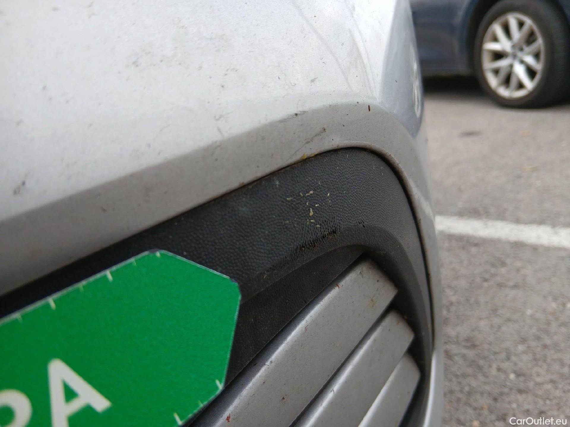  Volkswagen  Golf  VOLKSWAGEN / 2020 / 5P / familiar Life 1.0 eTSI 81kW (110CV) DSG Variant #7