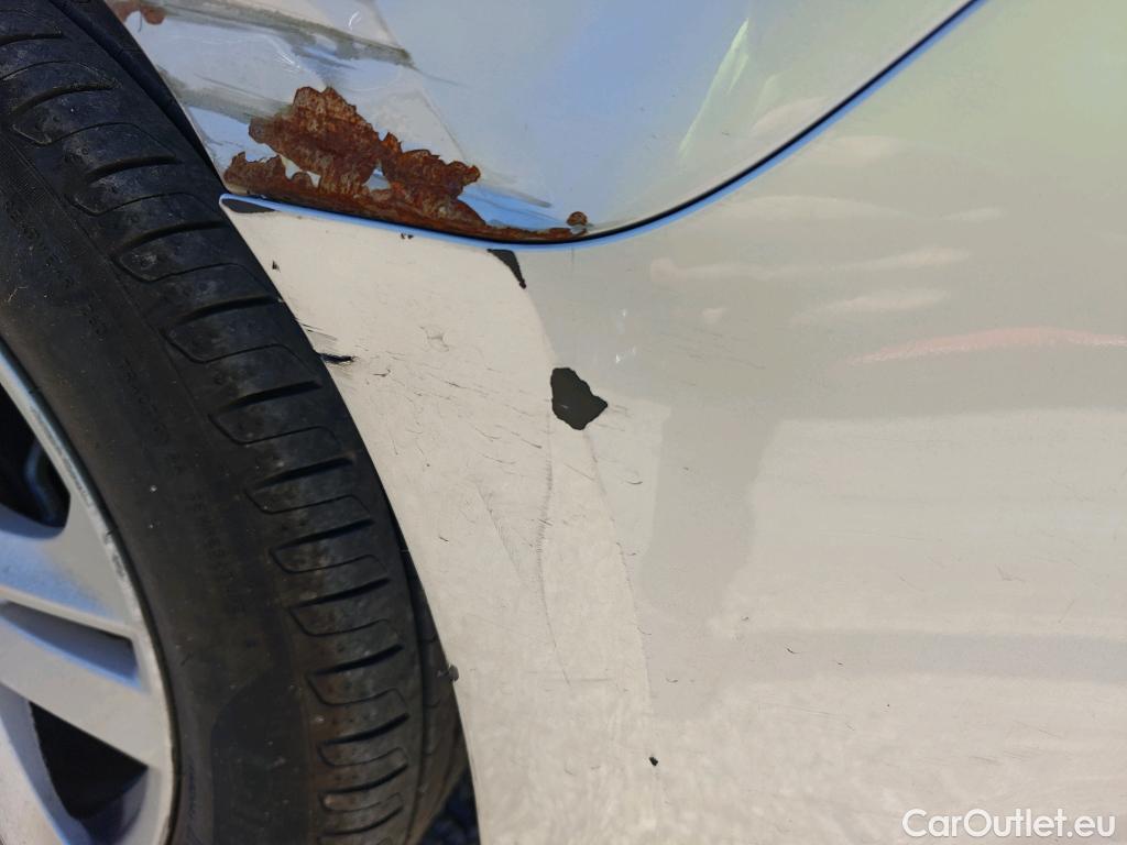  Toyota  Corolla TOYOTA  / 2019 / 5P / familiar 1.8 125H ACTIVE TECH E-CVT TOU SPORT #33