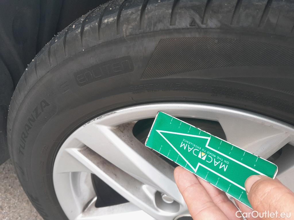  Toyota  Corolla TOYOTA  1.8 125H ACTIVE TECH E-CVT #4