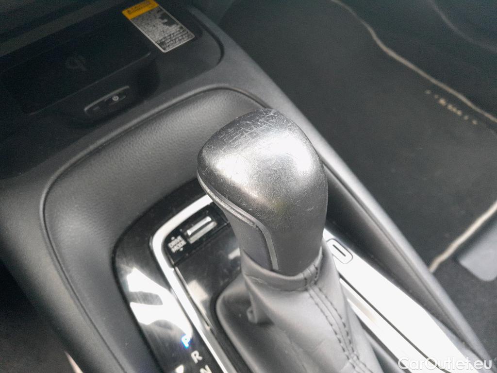  Toyota  Corolla TOYOTA  1.8 125H ACTIVE TECH E-CVT #10