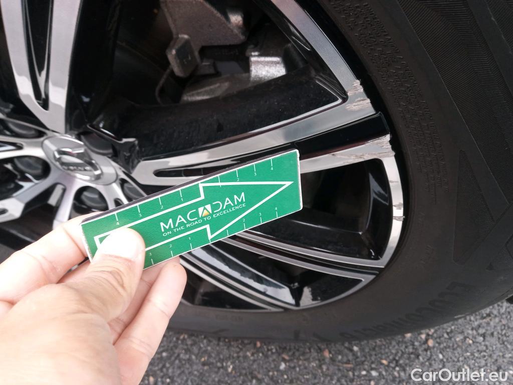  Volvo  XC60 VOLVO  / 2017 / 5P / todoterreno 2.0 T6 AWD Recharge Inscription Auto #7