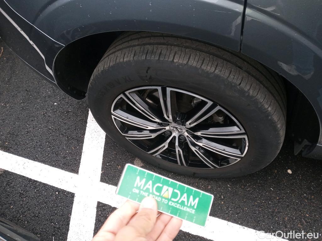  Volvo  XC60 VOLVO  / 2017 / 5P / todoterreno 2.0 T6 AWD Recharge Inscription Auto #10