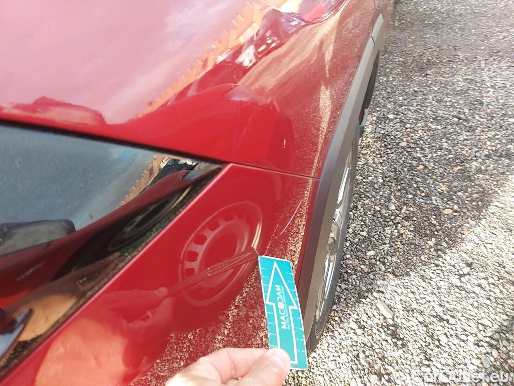  Toyota  RAV4 TOYOTA  / 2018 / 5P / todoterreno 2.5l 220H Advance #26