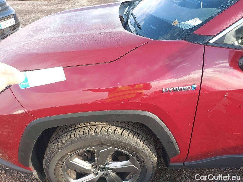  Toyota  RAV4 TOYOTA  / 2018 / 5P / todoterreno 2.5l 220H Advance #11