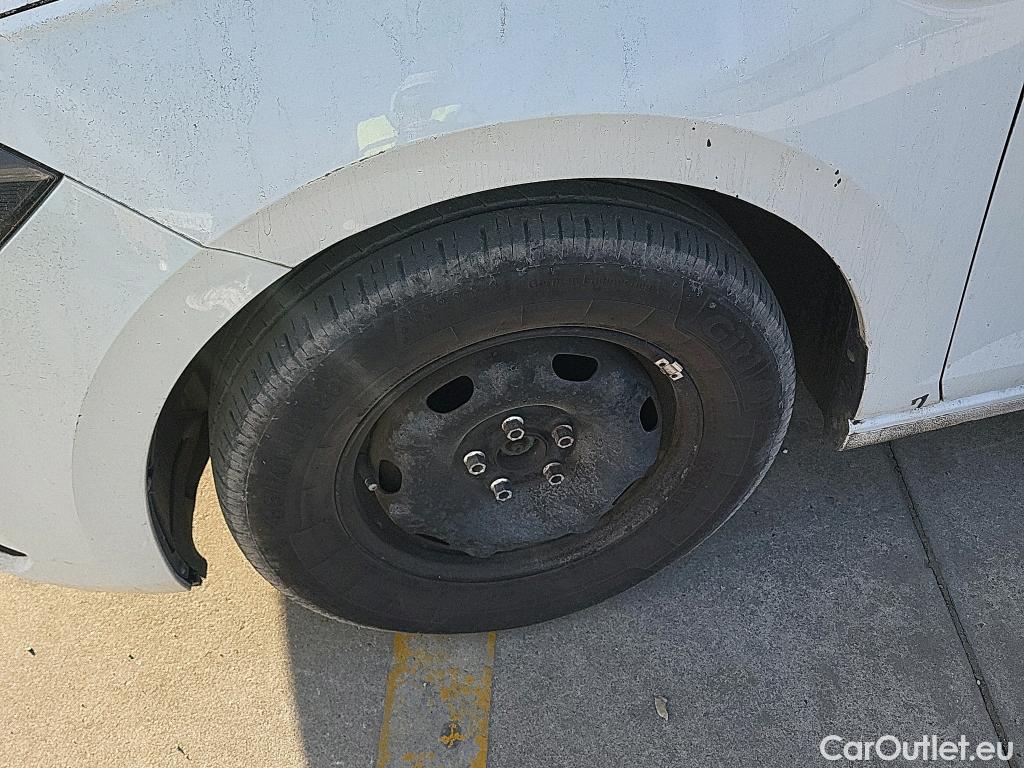  Volkswagen  Polo VOLKSWAGEN  / 2017 / 5P / berlina con portón Edition 1.0 59kW (80CV) #12