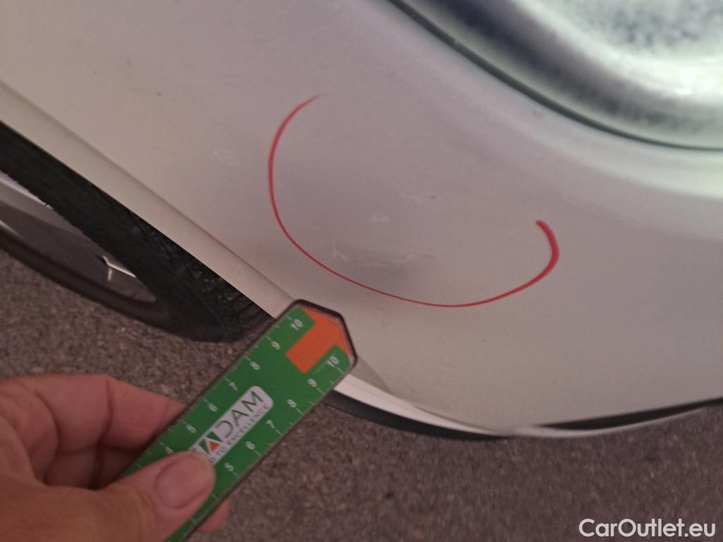  Volkswagen  Polo VOLKSWAGEN  / 2021 / 5P / berlina con portón R-Line 1.0 TSI 70kW (95CV) #2