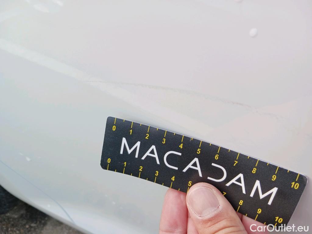  Volkswagen  Golf  VOLKSWAGEN / 2016 / 5P / berlina con portón e-ePower 110 kW (136CV) #11