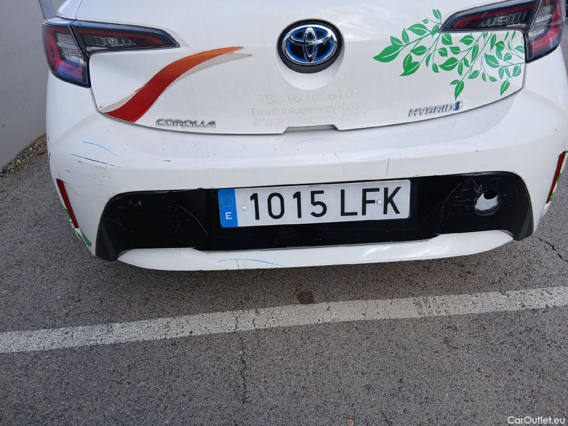  Toyota  Corolla TOYOTA  / 2019 / 5P / berlina con portón 1.8 125H BUSINESS PLUS E-CVT #25