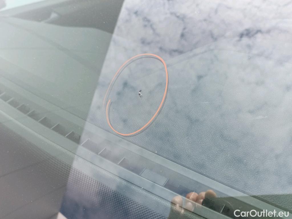  Volkswagen  T-ROC VOLKSWAGEN  / 2017 / 5P / todoterreno Advance 2.0 TDI 110kW (150CV) DSG (AC2) #2