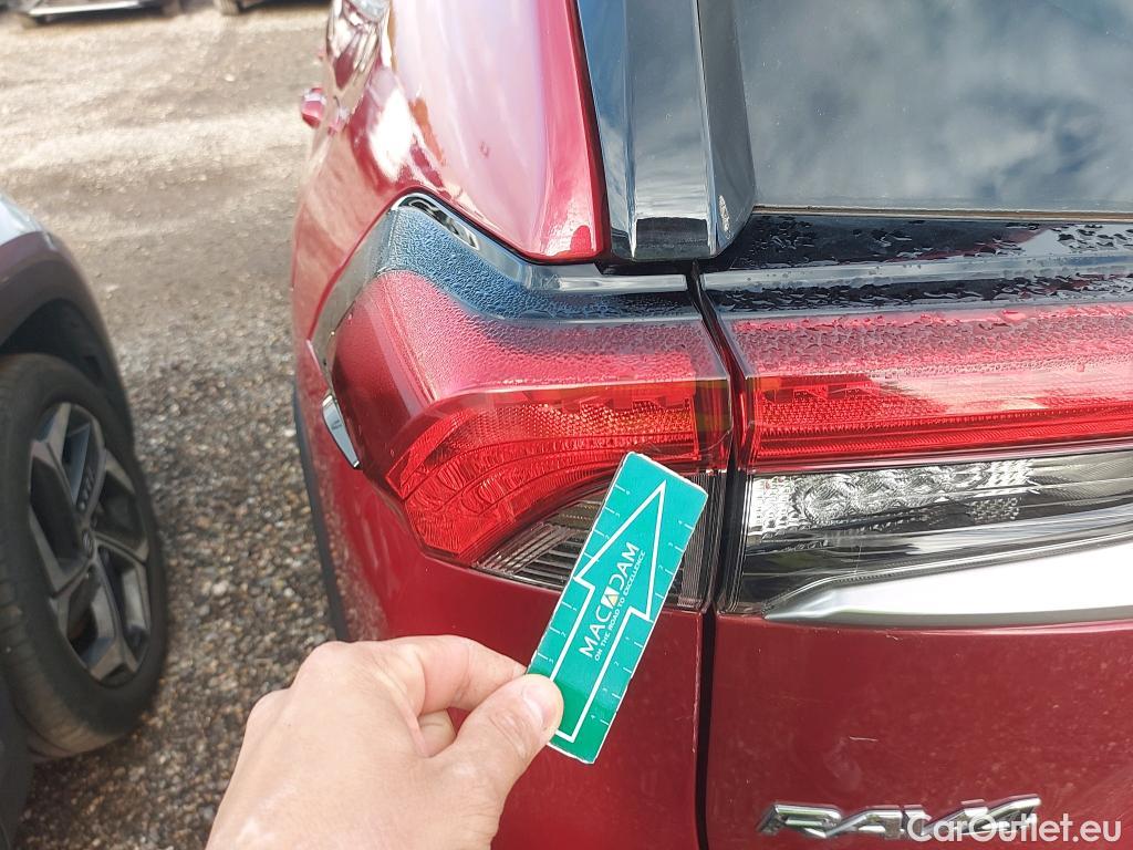  Toyota  RAV4 TOYOTA  / 2018 / 5P / todoterreno 2.5l 220H Advance #33