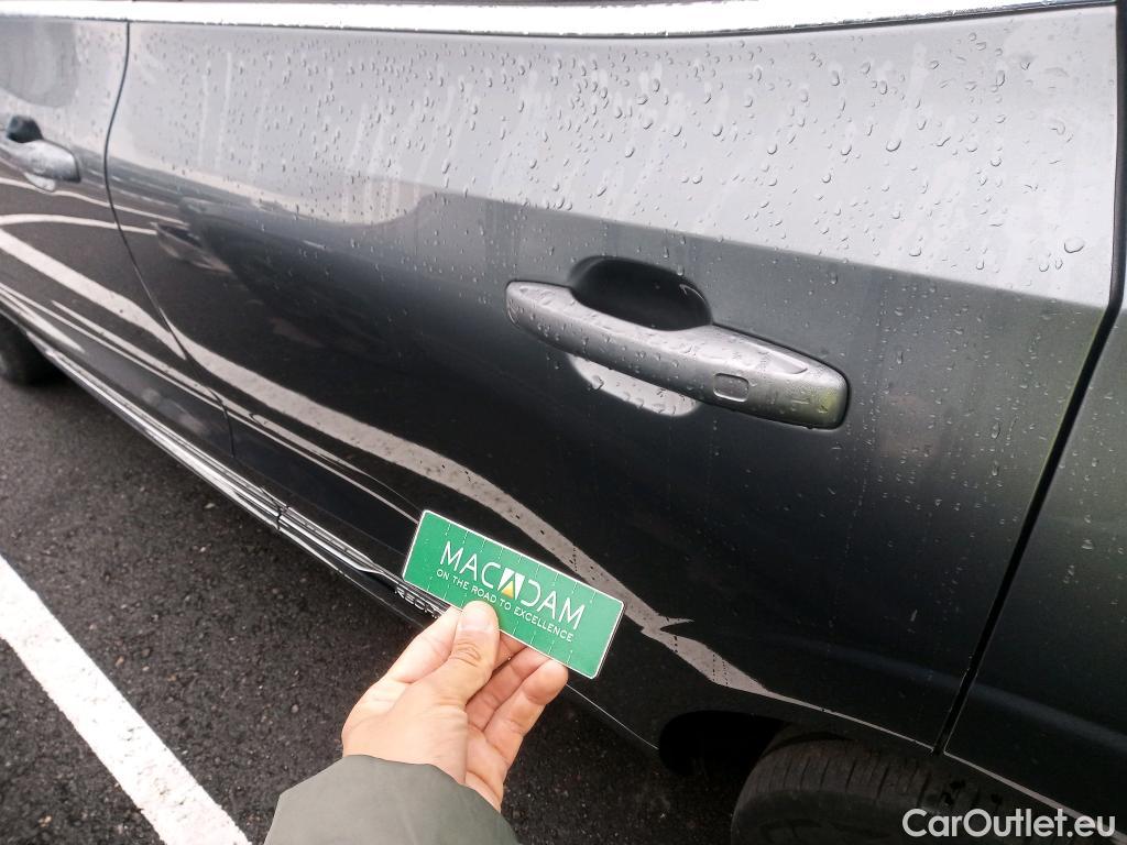  Volvo  XC60 VOLVO  / 2017 / 5P / todoterreno 2.0 T6 AWD Recharge Inscription Auto #18