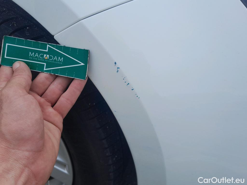  Toyota  Corolla TOYOTA  1.8 125H ACTIVE TECH E-CVT #13