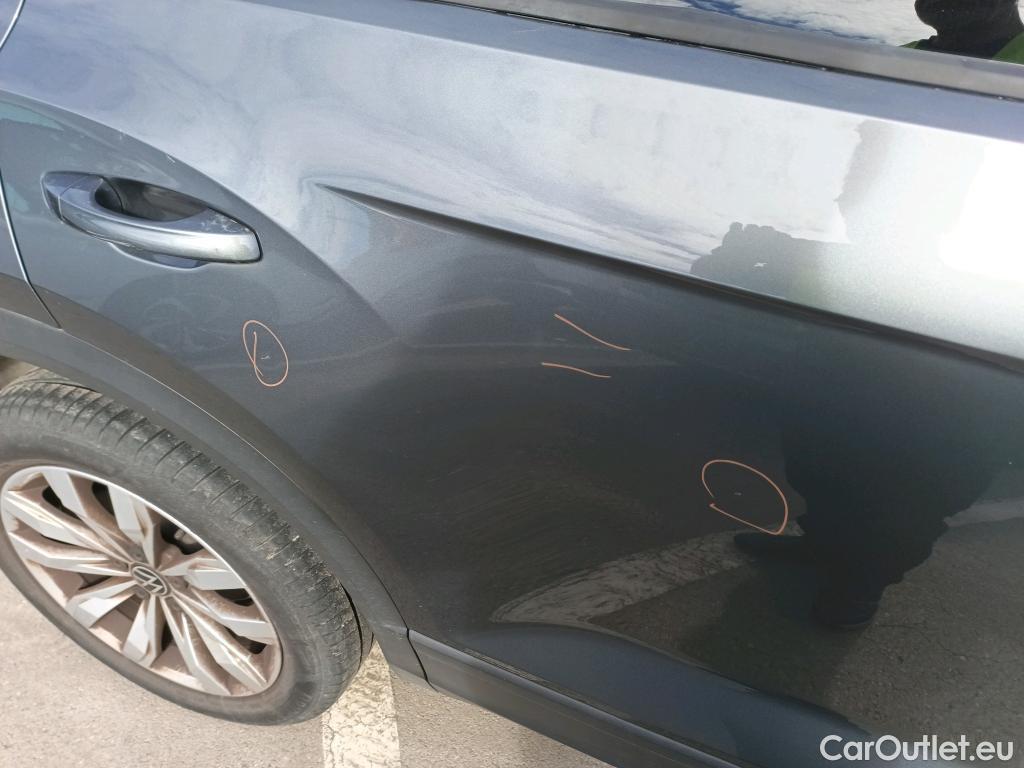  Volkswagen  T-ROC VOLKSWAGEN  / 2017 / 5P / todoterreno Advance 2.0 TDI 110kW (150CV) DSG (AC2) #21