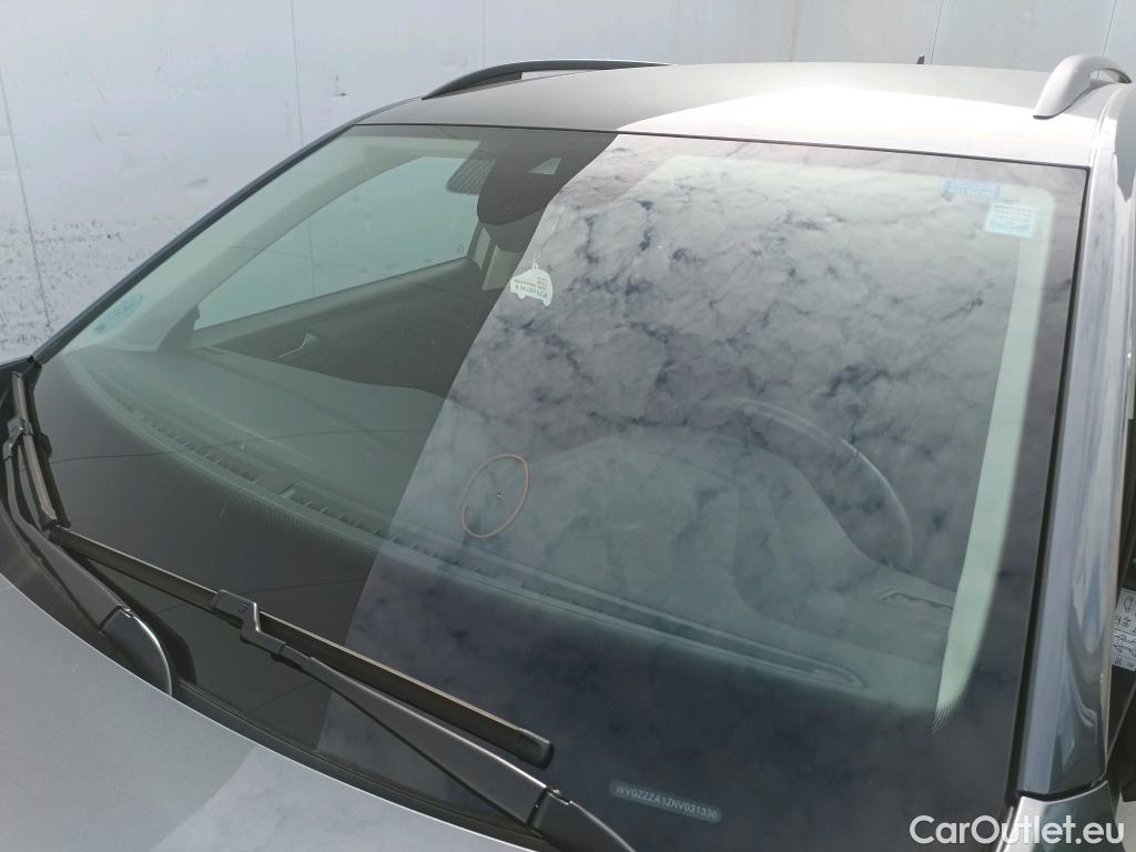  Volkswagen  T-ROC VOLKSWAGEN  / 2017 / 5P / todoterreno Advance 2.0 TDI 110kW (150CV) DSG (AC2) #1