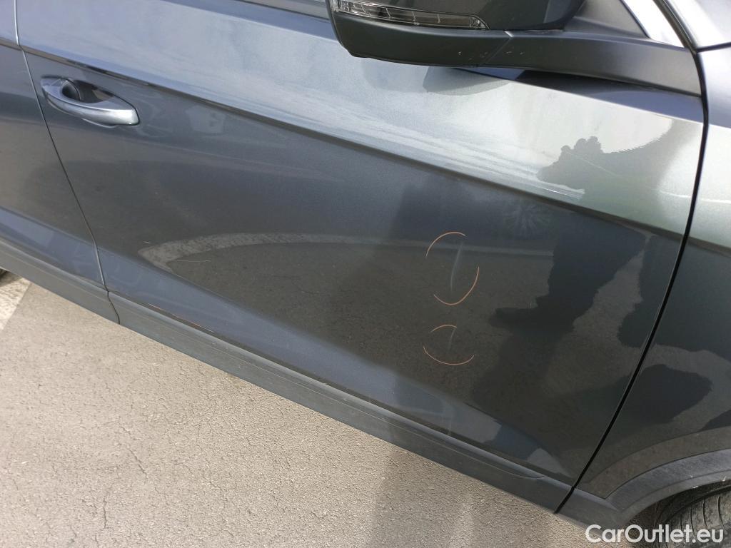  Volkswagen  T-ROC VOLKSWAGEN  / 2017 / 5P / todoterreno Advance 2.0 TDI 110kW (150CV) DSG (AC2) #9