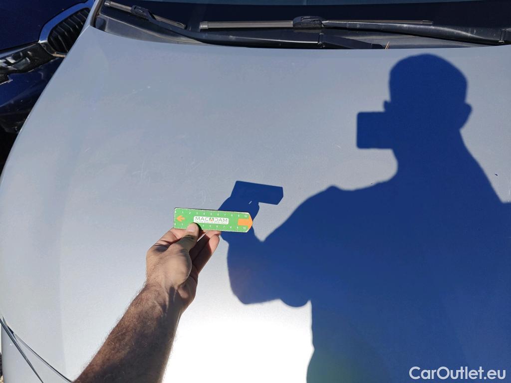  Toyota  Corolla TOYOTA  / 2019 / 5P / familiar 1.8 125H ACTIVE TECH E-CVT TOU SPORT #24