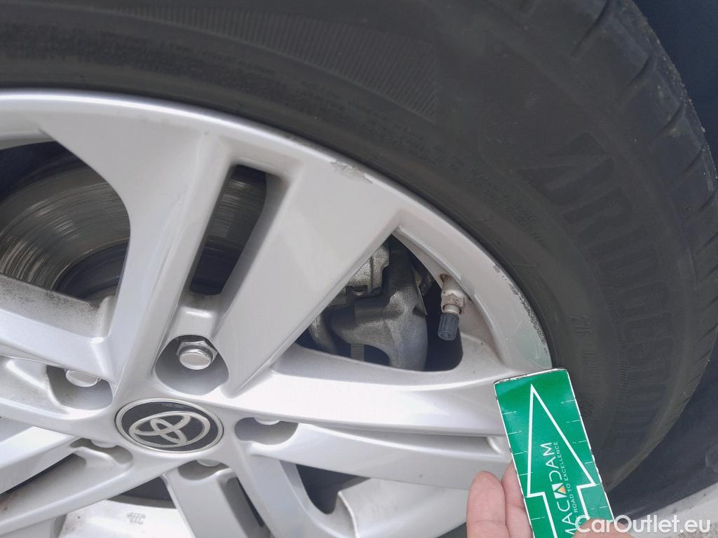  Toyota  Corolla TOYOTA  1.8 125H ACTIVE TECH E-CVT #3