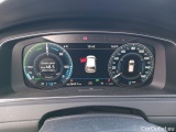  Volkswagen  Golf  VOLKSWAGEN / 2016 / 5P / berlina con portón e-ePower 110 kW (136CV) #4