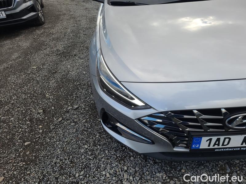  Hyundai  i30  FB 1.0TGDI 120 Smart AT
 #2