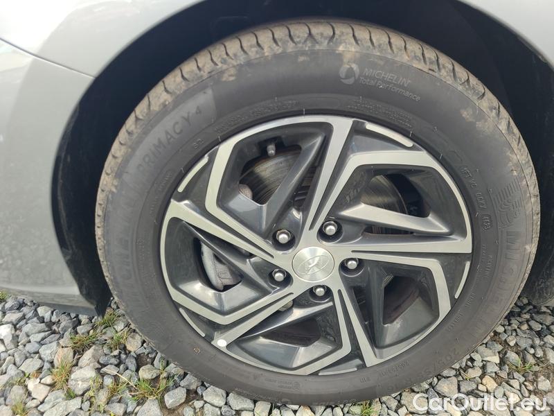  Hyundai  i30  FB 1.0TGDI 120 Smart AT
 #4