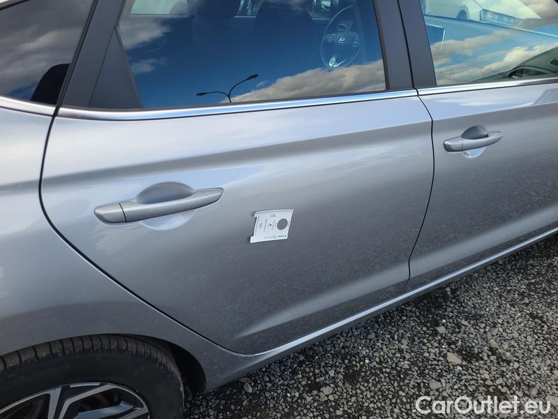  Hyundai  i30  FB 1.0TGDI 120 Smart AT
 #10