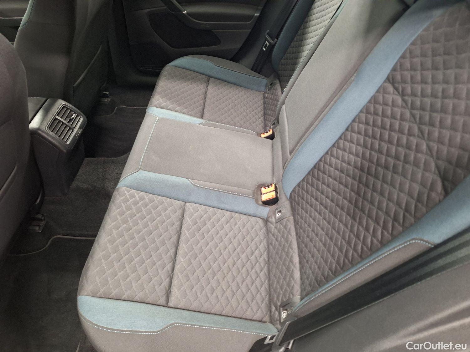  Volkswagen  Golf  VW, VII FL'16, Volkswagen VII 1.6 TDi IQ.Drive 5d #33