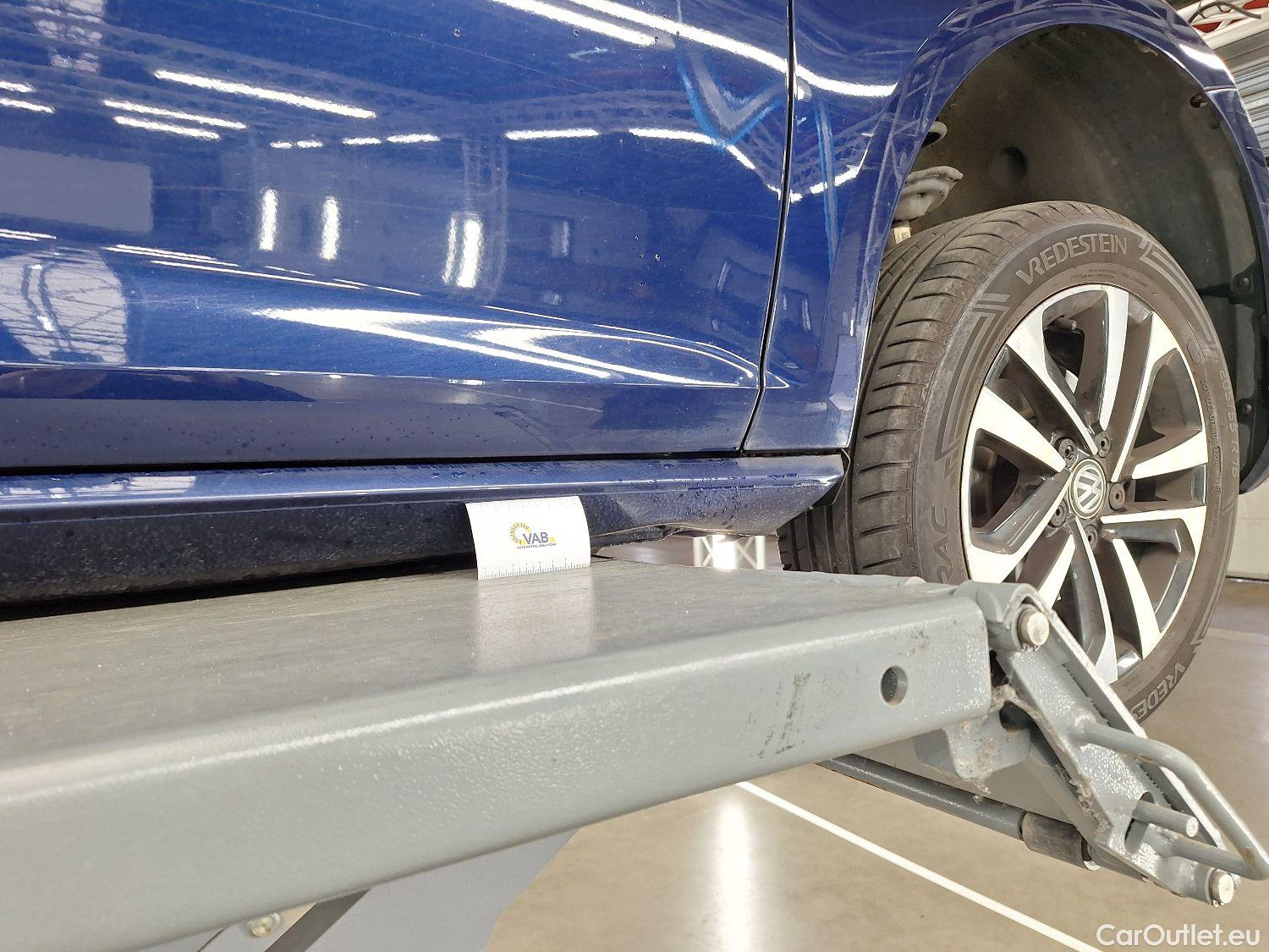  Volkswagen  Golf  VW, VII FL'16, Volkswagen VII 1.6 TDi IQ.Drive 5d #1