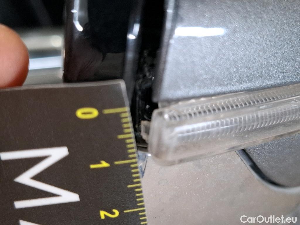  Bmw  Serie 7 BMW Série 7 Limousine 4p Berline 740Le iPerformance 326 ch Exclusive BVA8 #47