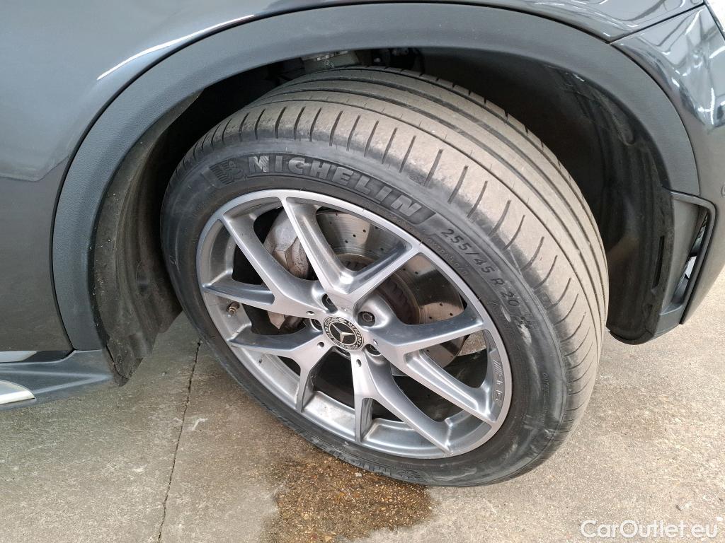  Mercedes  G-Klasee MERCEDES-BENZ GLC Coupe / 2019 / 5P / Coupé GLC 300 AMG Line 4Matic #4