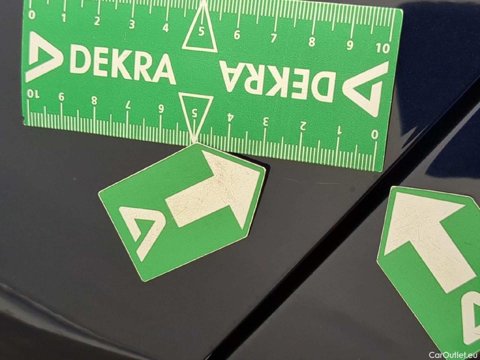  Mercedes  G-Klasee MERCEDES-BENZ GLC Coupe / 2019 / 5P / Coupé 2.0 GLC 300 DE AMG LINE 4MATIC #3