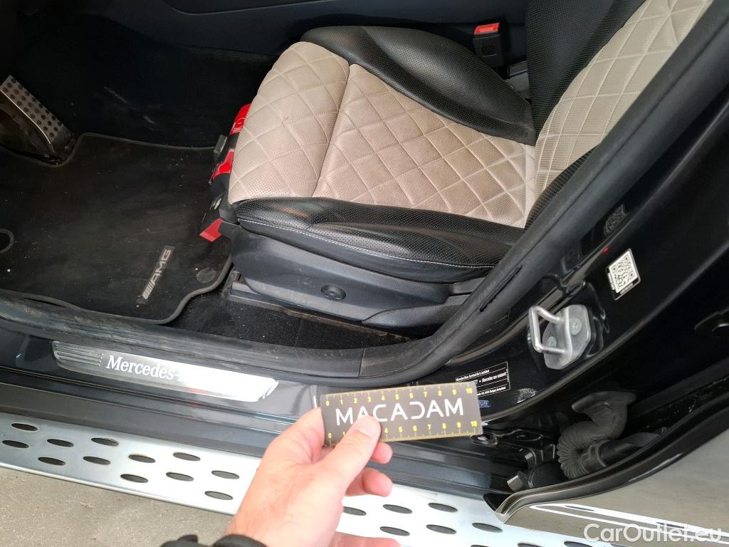  Mercedes  G-Klasee MERCEDES-BENZ GLC Coupe / 2019 / 5P / Coupé GLC 300 AMG Line 4Matic #21