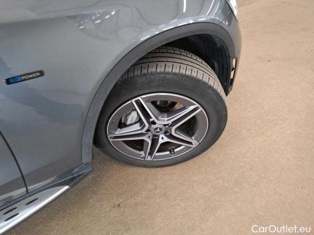  Mercedes  G-Klasee MERCEDES-BENZ GLC Coupe / 2019 / 5P / Coupé 2.0 GLC 300 E AMG LINE 4MATIC #6