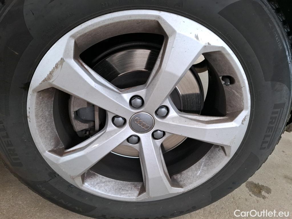  Audi  Q5  50 TFSI e quattro design luxe 2.0 TFSI 300CV BVA7 E6dT #22