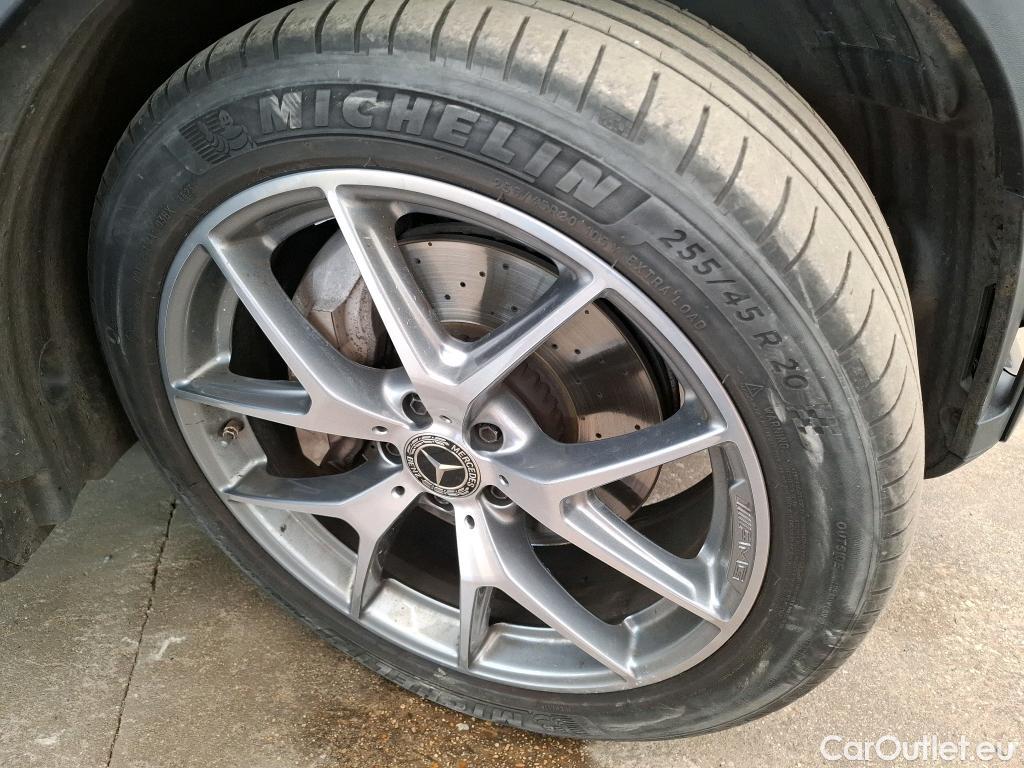  Mercedes  G-Klasee MERCEDES-BENZ GLC Coupe / 2019 / 5P / Coupé GLC 300 AMG Line 4Matic #5