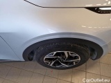  KIA  Sportage KIA  / 2021 / 5P / SUV 1.6 CRDI MHEV BUSINESS 2WD DCT #25