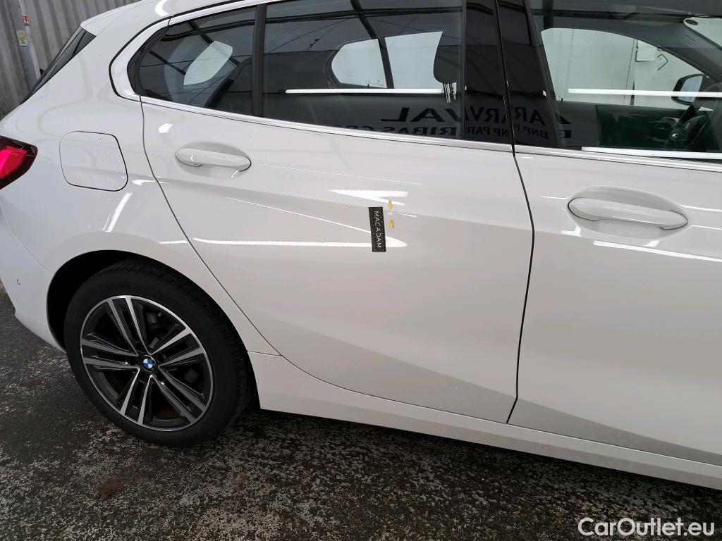  Bmw  Serie 1 BMW Série 1 / 2019 / 5P / Berline 116i DKG7 Business Design #4