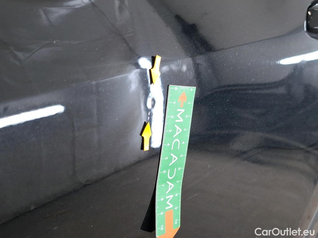  Audi  Q3 AUDI  Sportback / 2019 / 5P / SUV 35 TDI 150 S TRONIC S EDITION(SL) #24