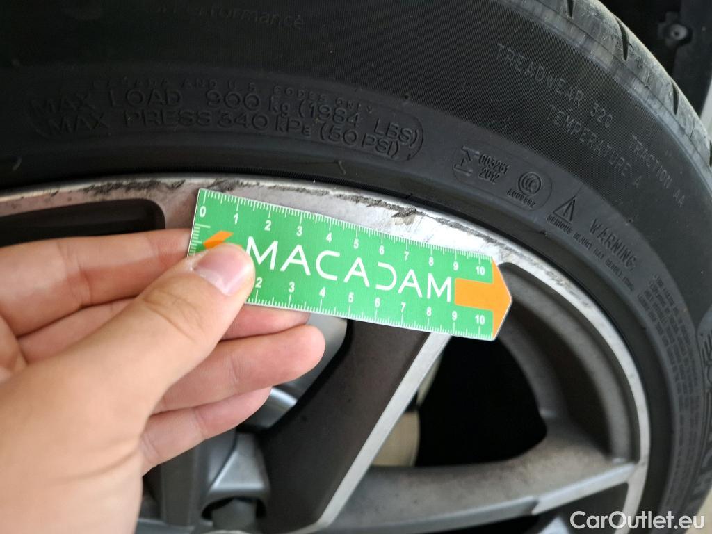  Audi  Q3 AUDI  Sportback / 2019 / 5P / SUV 35 TDI 150 S TRONIC S EDITION(SL) #10