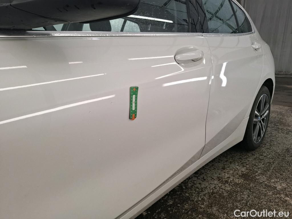  Bmw  Serie 1 BMW Série 1 / 2019 / 5P / Berline 116i DKG7 Business Design #1