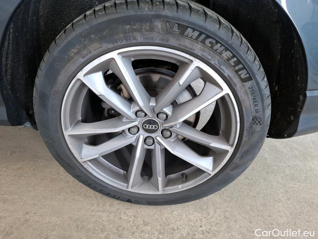  Audi  Q3 AUDI  Sportback / 2019 / 5P / SUV 35 TDI 150 S TRONIC S EDITION(SL) #27