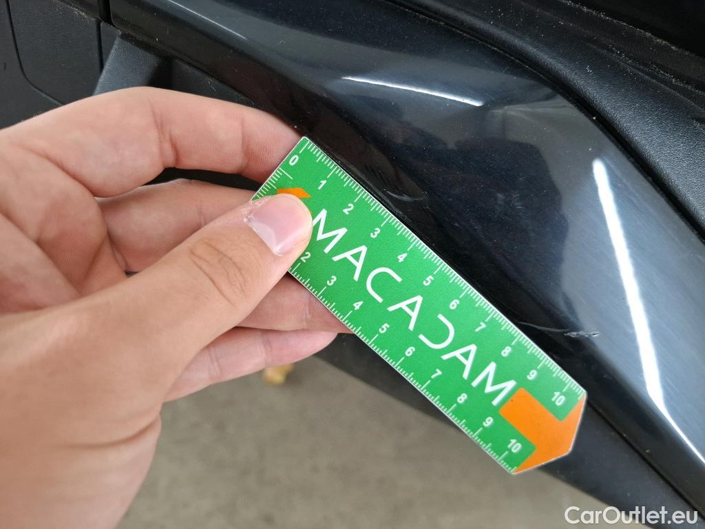  Audi  Q3 AUDI  Sportback / 2019 / 5P / SUV 35 TDI 150 S TRONIC S EDITION(SL) #38