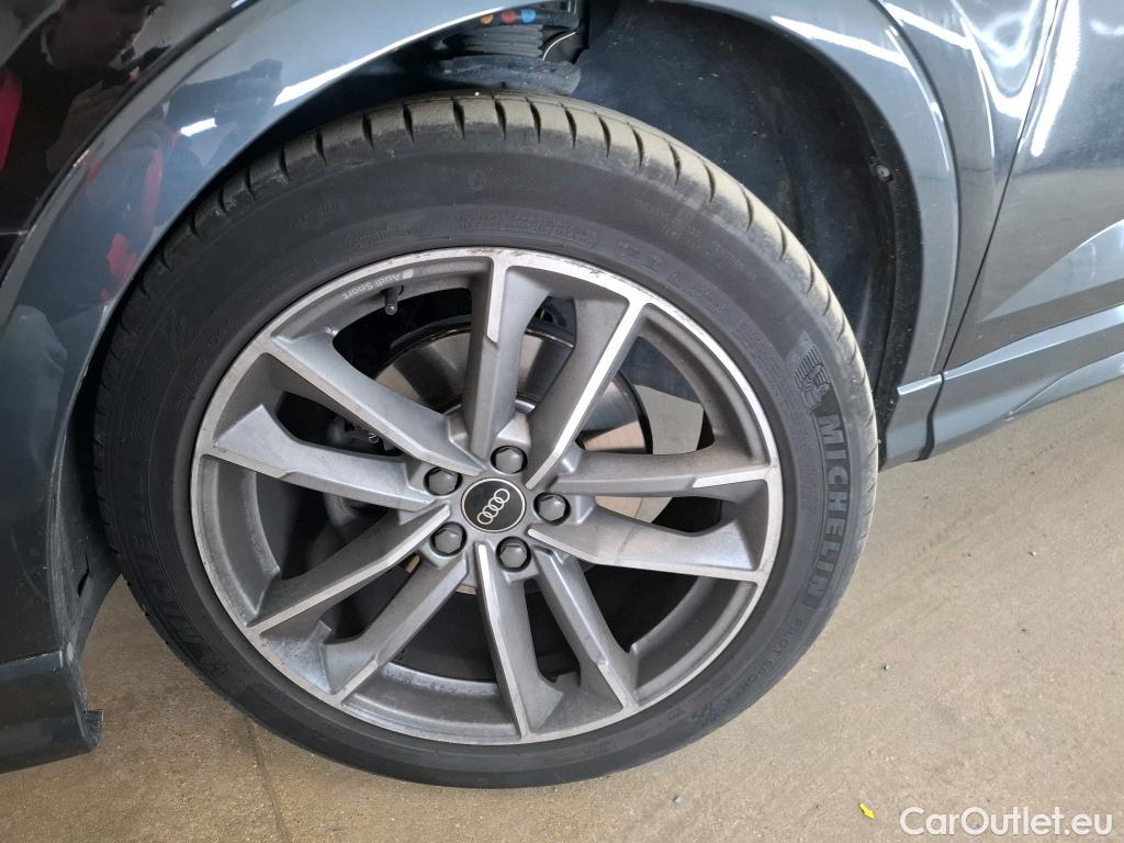  Audi  Q3 AUDI  Sportback / 2019 / 5P / SUV 35 TDI 150 S TRONIC S EDITION(SL) #7